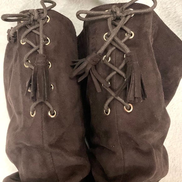 BROWN COMFORTVIEW ODETTE FAUX SUEDE SLOUCHY KITTEN HEEL BOOTS SZ 8.5W - Picture 10 of 16